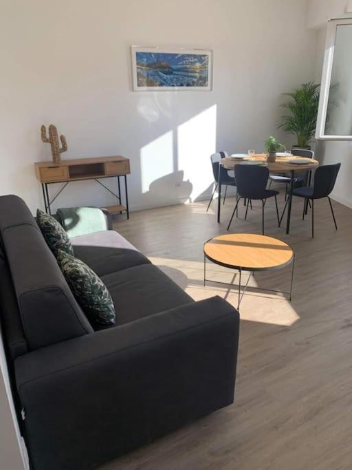 Duplex Au Coeur Du Village De Κασί Εξωτερικό φωτογραφία