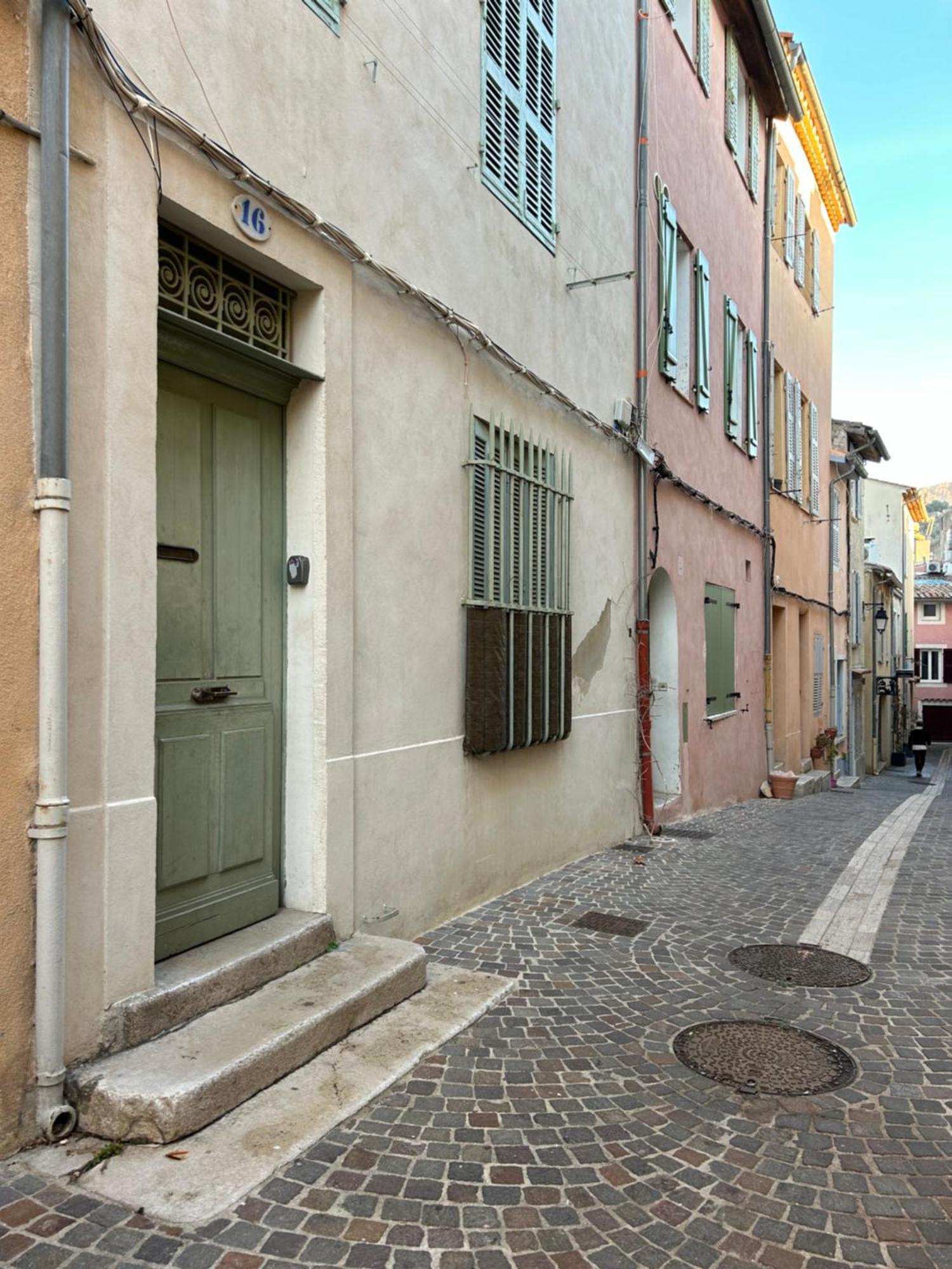 Duplex Au Coeur Du Village De Κασί Εξωτερικό φωτογραφία